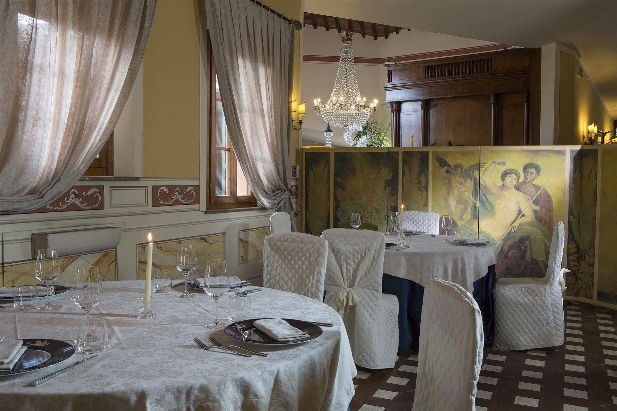 Il Piccolo Castello Otel Monteriggioni Dış mekan fotoğraf